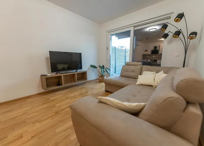 아파트 Lasiesta *