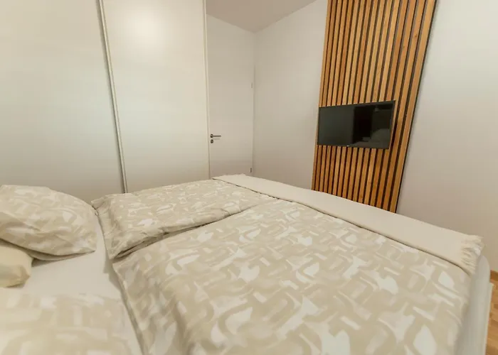 Lasiesta * 普图伊